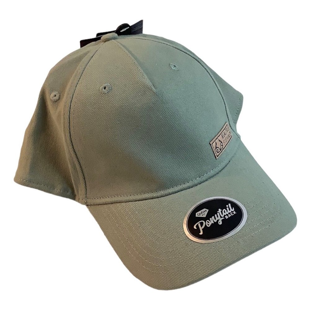 RealTree Fishing Ponytail Back Ladies Fit Baseball Hat NEW Official Licensed